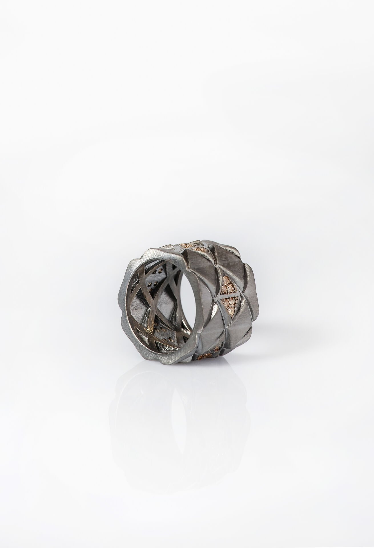 Future Facades ''The Lattice''  Yüzük