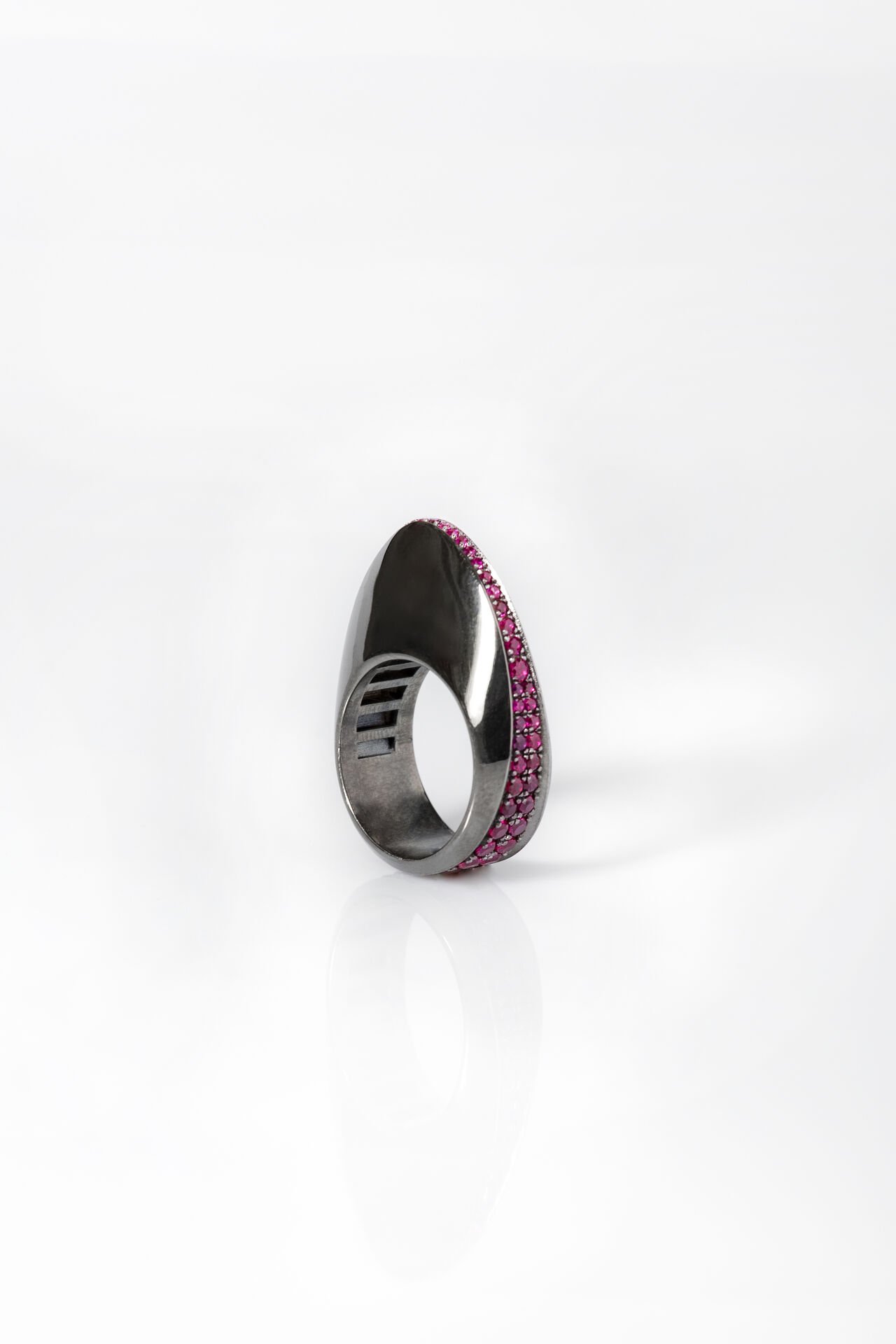 Future Facades ''The Oval'' Yüzük