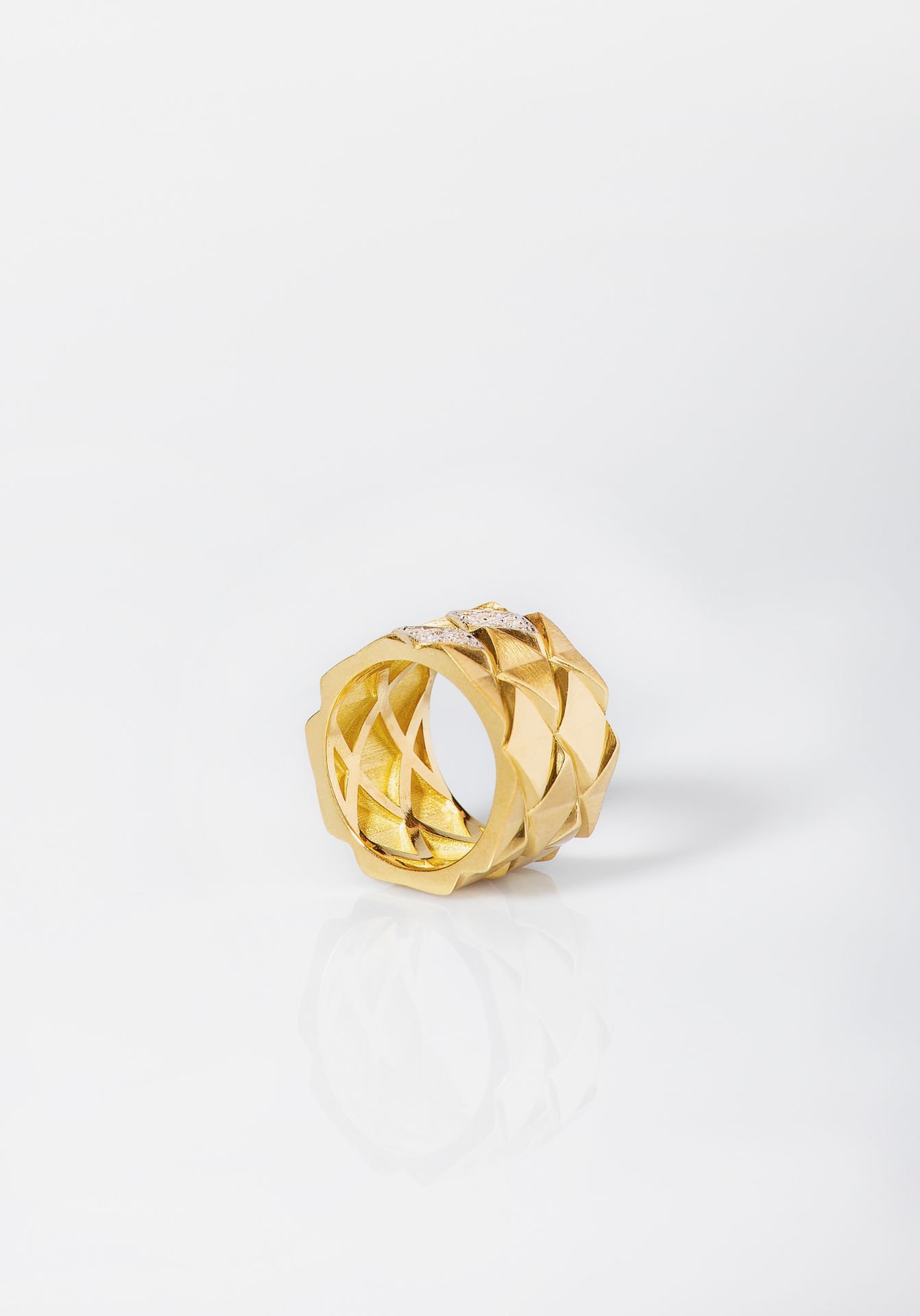 Future Facades ''The Lattice'' Ring