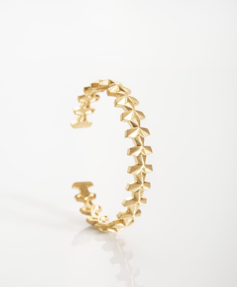 Future Facades ''The Estrella'' Thin Bracelet